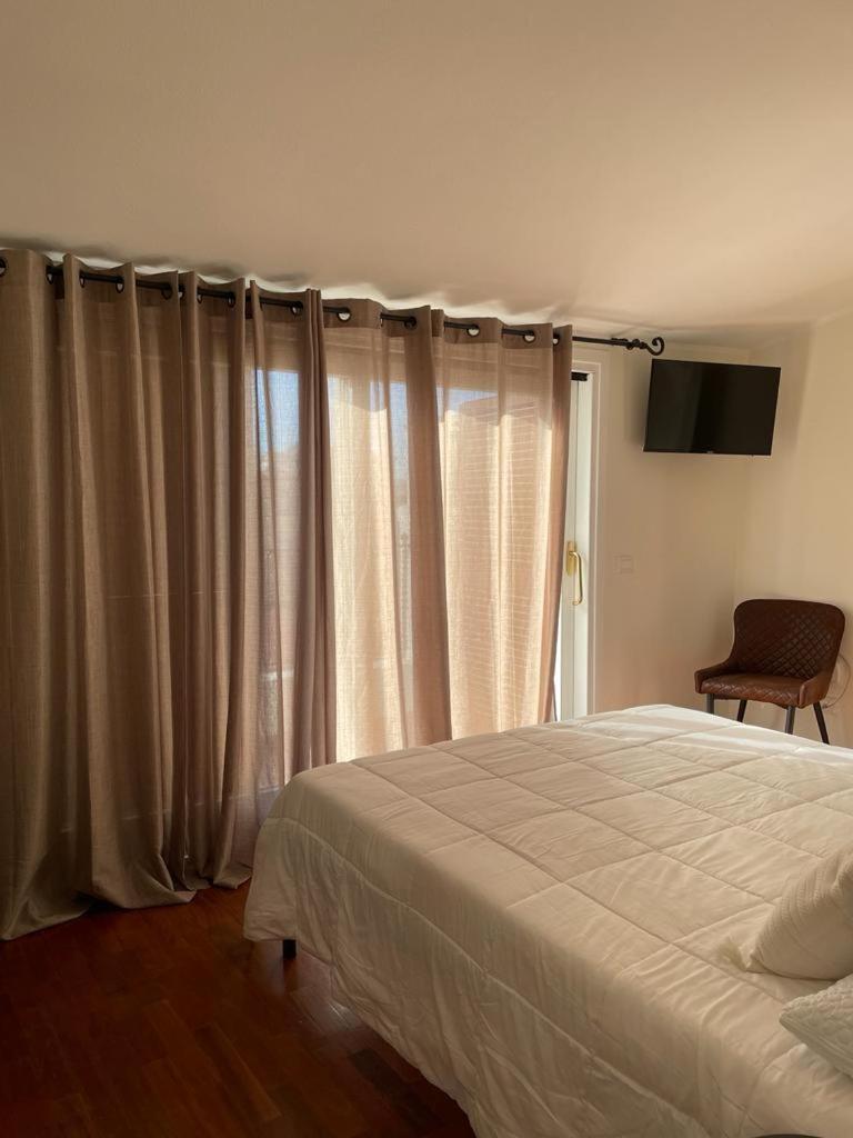 Excellent Rooms Paola'S Όλμπια Εξωτερικό φωτογραφία